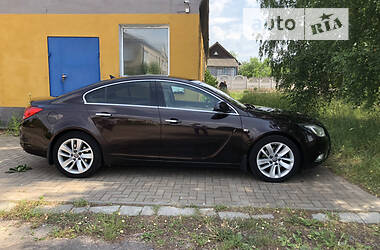 Седан Opel Insignia 2013 в Шостці