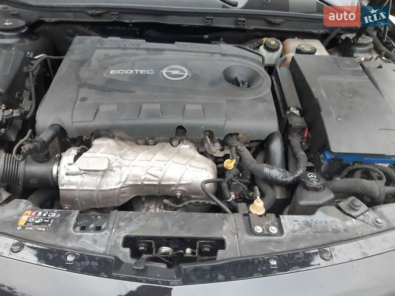 Универсал Opel Insignia 2011 в Черновцах