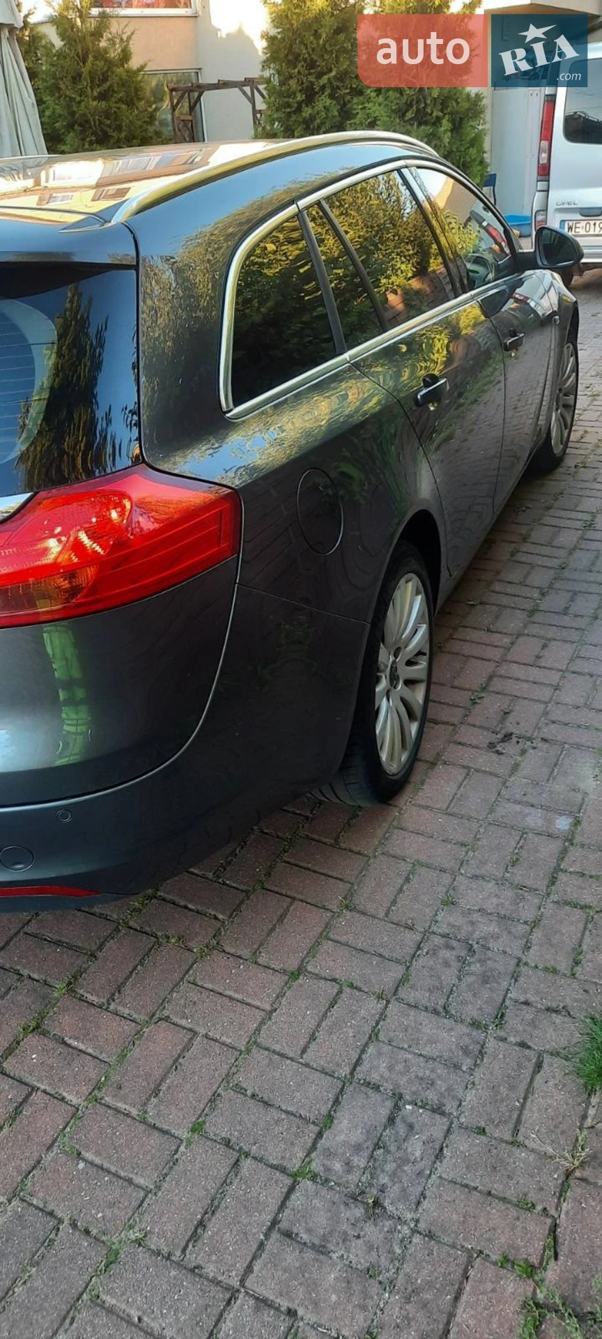 2010 Opel Insignia - мініатюра 5