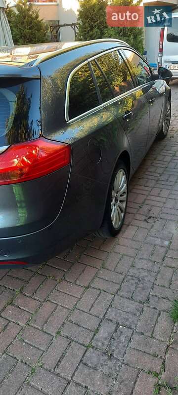 Універсал Opel Insignia 2010 в Львові