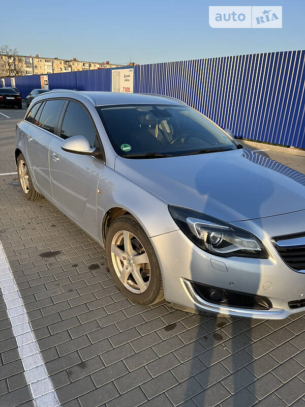 Універсал Opel Insignia 2016 в Калуші