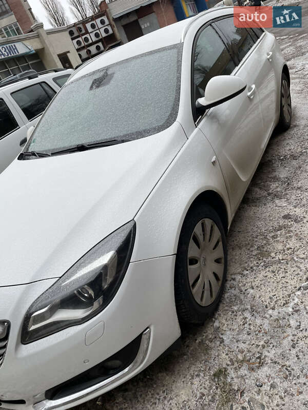 Універсал Opel Insignia 2015 в Рівному