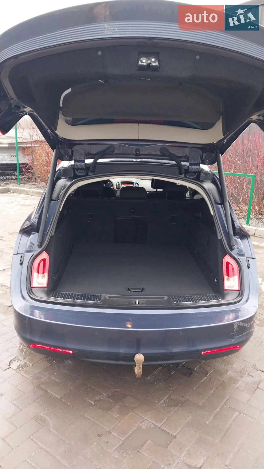 2011 Opel Insignia - мініатюра 6