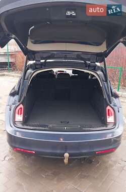 Универсал Opel Insignia 2011 в 