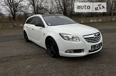 Универсал Opel Insignia 2010 в Луцке