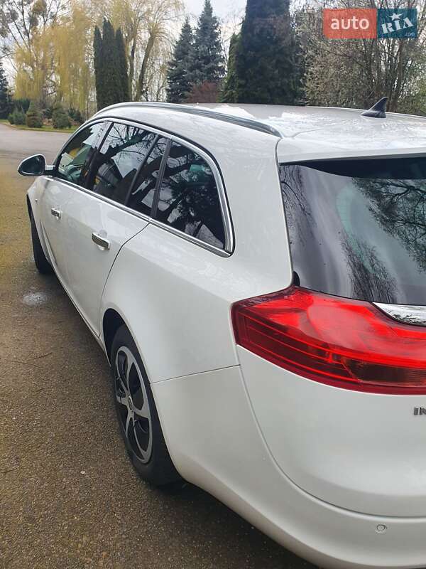 Универсал Opel Insignia 2012 в Мукачево