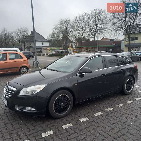Универсал Opel Insignia 2011 в Львове