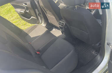 Универсал Opel Insignia 2014 в 