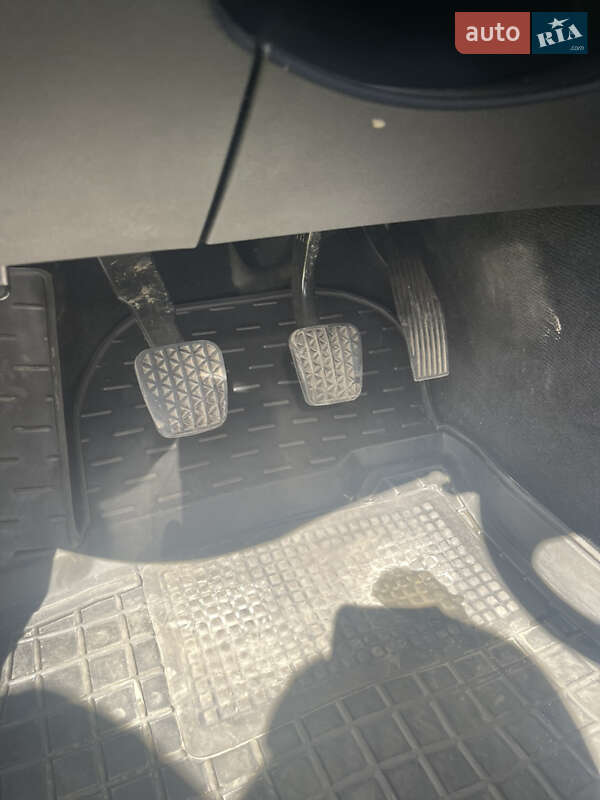 Универсал Opel Insignia 2014 в Хмельницком