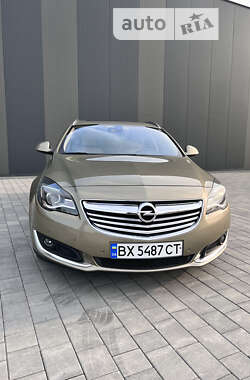 Универсал Opel Insignia 2014 в Хмельницком