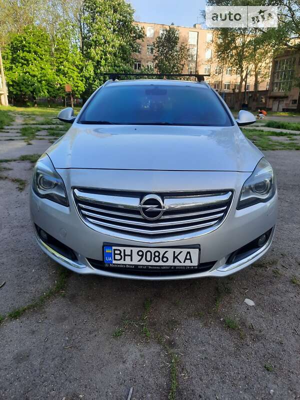 Универсал Opel Insignia 2014 в Одессе