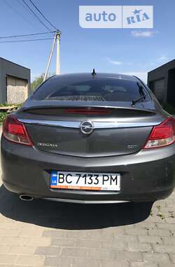 Ліфтбек Opel Insignia 2009 в Львові