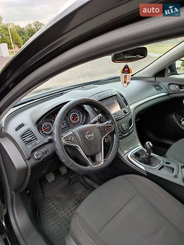 Універсал Opel Insignia 2016 в Білгороді-Дністровському