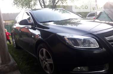 Универсал Opel Insignia 2009 в Любешове