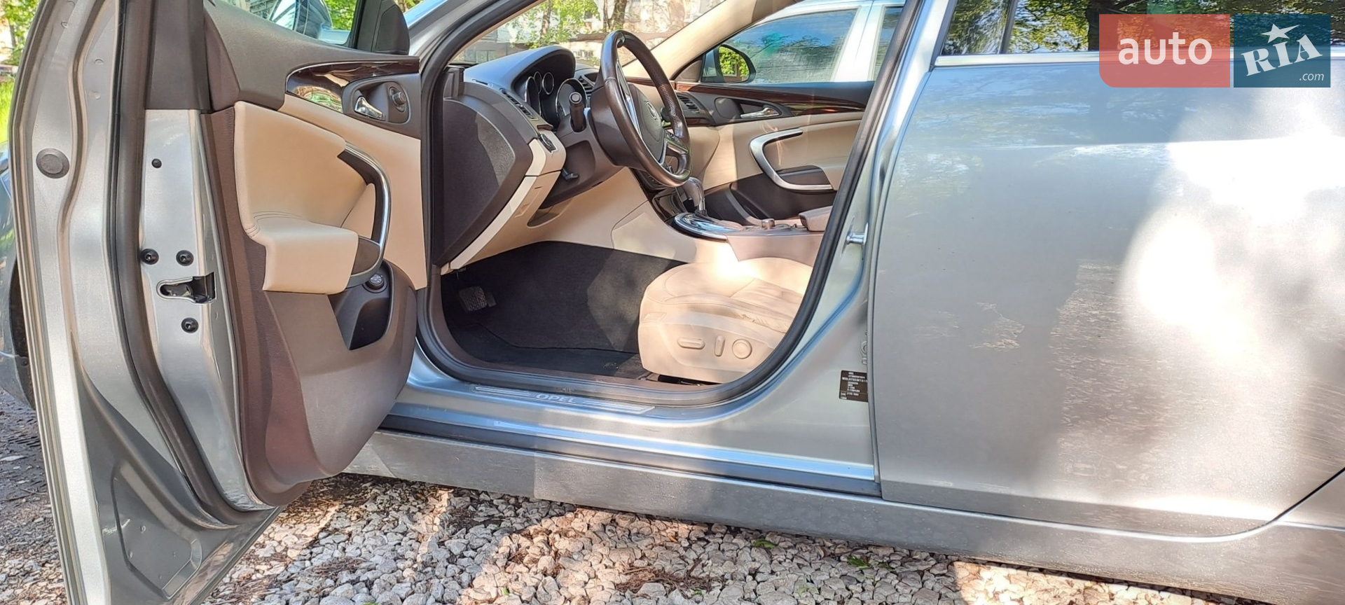 2010 Opel Insignia - мініатюра 6