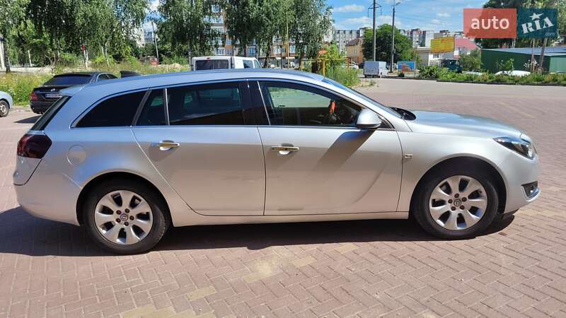 Універсал Opel Insignia 2016 в Хмельницькому
