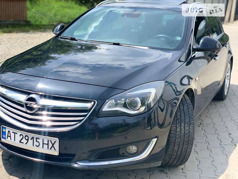 Универсал Opel Insignia 2013 в Косове