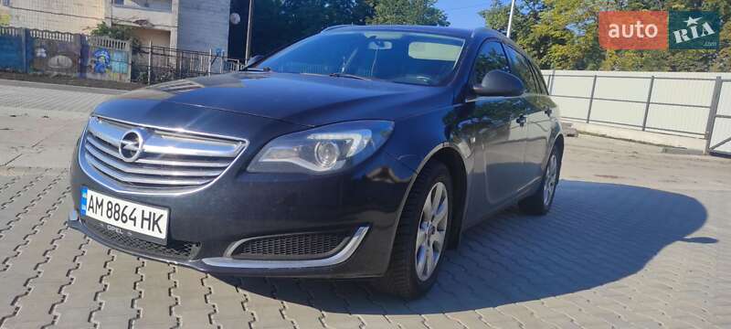 Універсал Opel Insignia 2014 в Житомирі