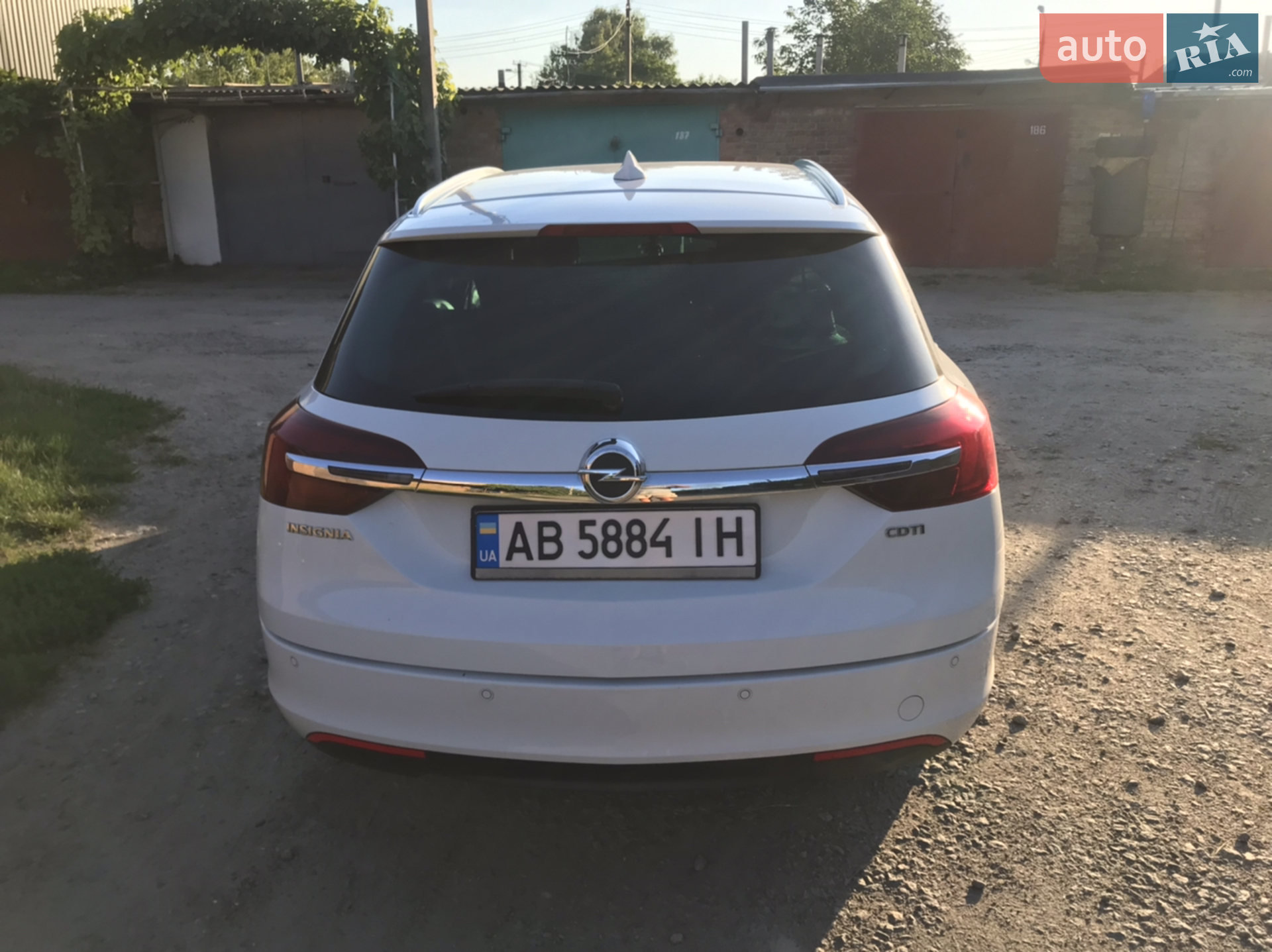 2016 Opel Insignia - мініатюра 5