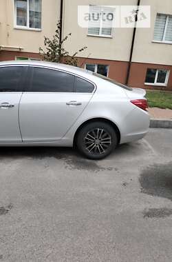 Лифтбек Opel Insignia 2011 в Киеве