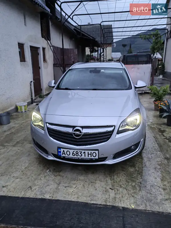 Opel Insignia 2015
