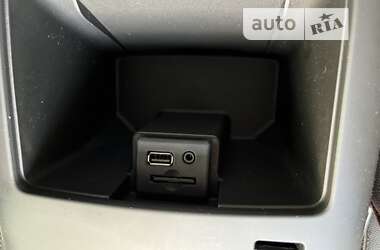 Универсал Opel Insignia 2012 в 