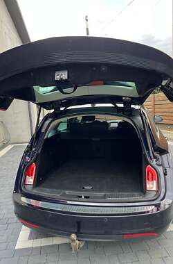 Универсал Opel Insignia 2012 в 