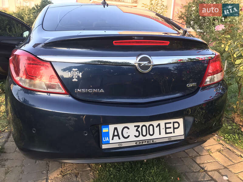 Лифтбек Opel Insignia 2013 в Луцке