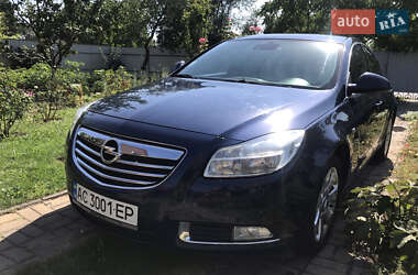 Лифтбек Opel Insignia 2013 в 