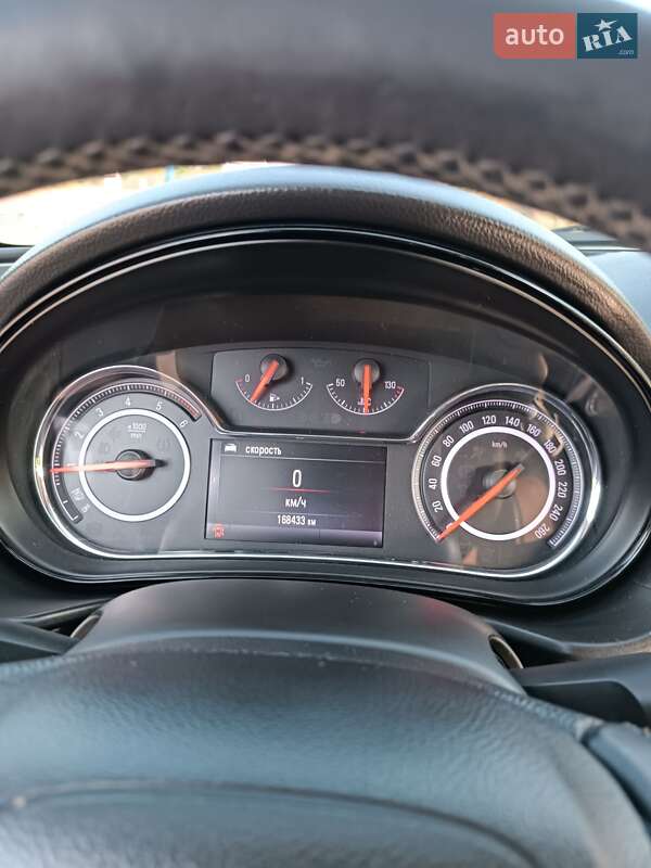 Универсал Opel Insignia 2014 в Бердичеве