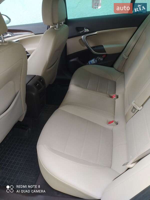 Універсал Opel Insignia 2010 в Бориславі