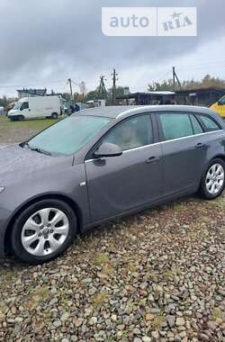 Універсал Opel Insignia 2014 в Івано-Франківську