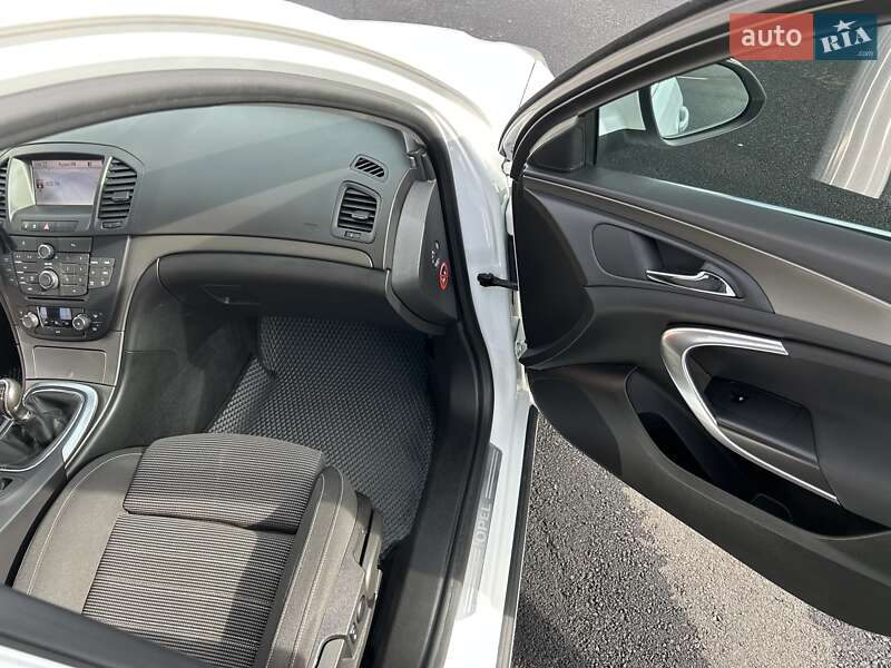 Універсал Opel Insignia 2013 в Вінниці