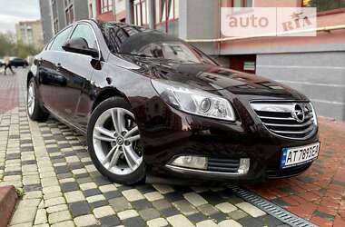 Лифтбек Opel Insignia 2010 в Ивано-Франковске