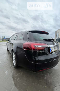 Универсал Opel Insignia 2014 в Львове