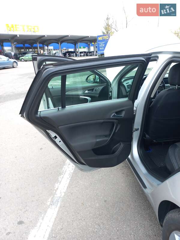 Универсал Opel Insignia 2011 в Ивано-Франковске фото 24 Универсал Opel Insignia 2011 в Ивано-Франковске