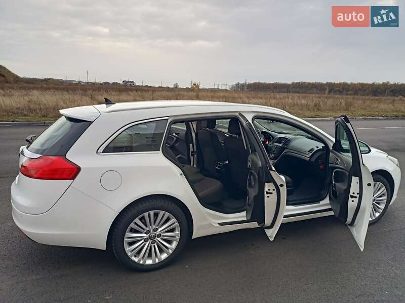 Универсал Opel Insignia 2013 в Виннице