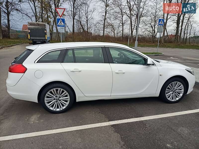 Универсал Opel Insignia 2013 в Виннице