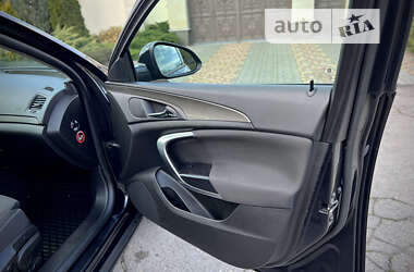 Ліфтбек Opel Insignia 2013 в 