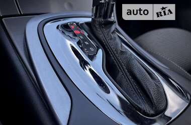 Ліфтбек Opel Insignia 2013 в 