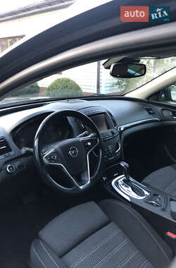 Универсал Opel Insignia 2013 в 