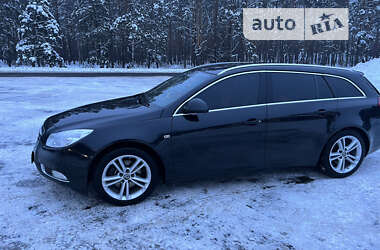 Універсал Opel Insignia 2010 в 