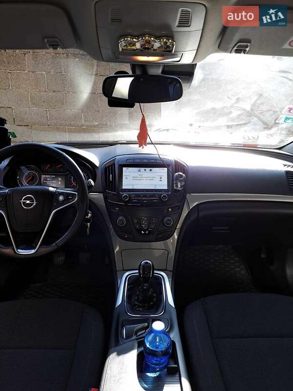 Универсал Opel Insignia 2013 в Новом Роздоле