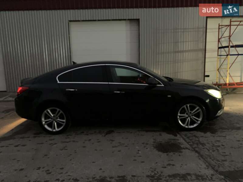 Ліфтбек Opel Insignia 2011 в Нетішині