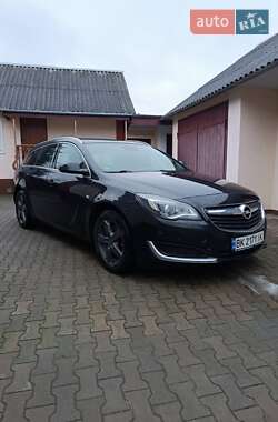 Универсал Opel Insignia 2015 в Березному