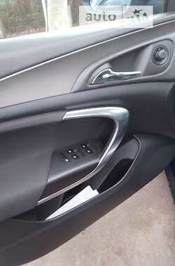 Універсал Opel Insignia 2013 в 