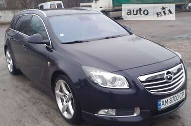 Універсал Opel Insignia 2012 в Звягелі