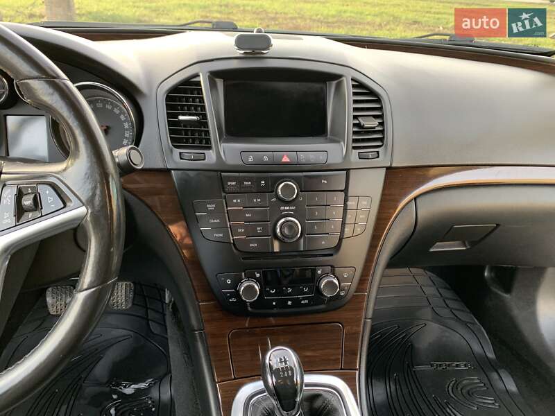 Ліфтбек Opel Insignia 2011 в Нетішині