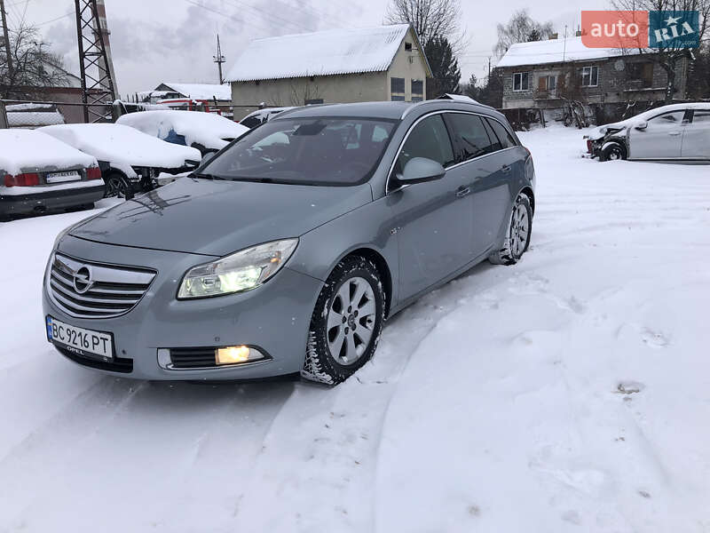 Універсал Opel Insignia 2011 в Львові