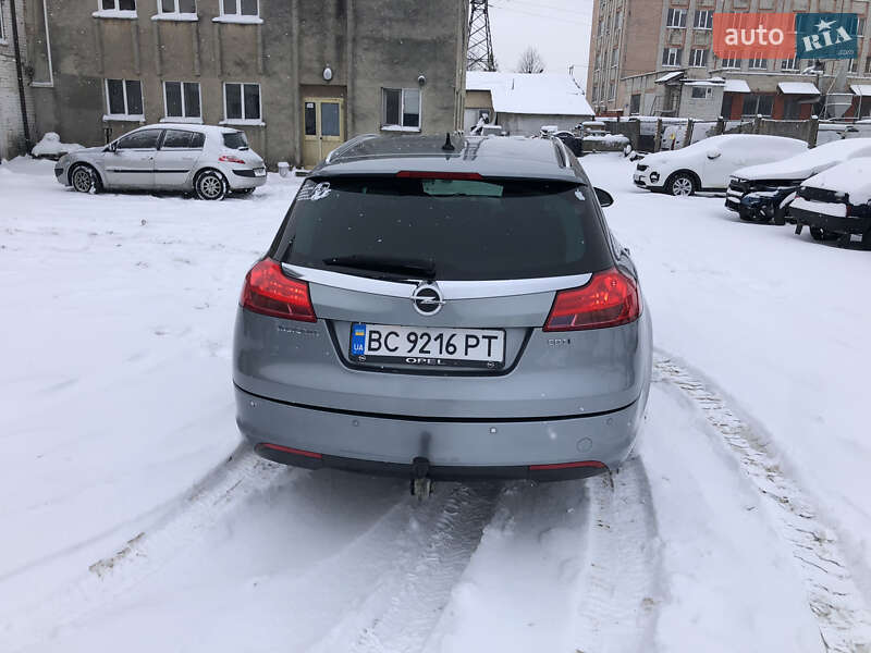 Універсал Opel Insignia 2011 в Львові
